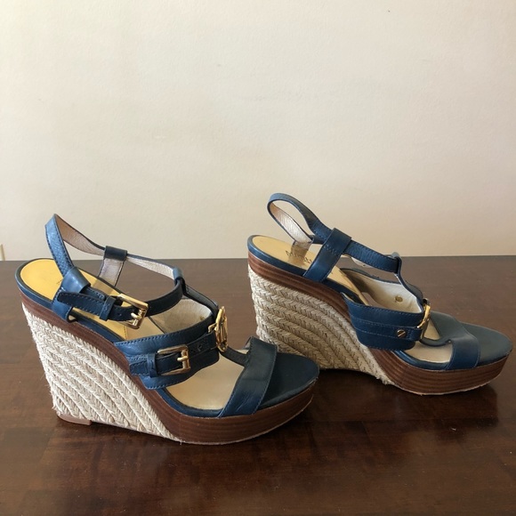 Michael Kors Platform Wedge - Picture 2 of 3